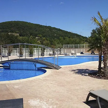 Mobil 6 Pers Avec Terrasse - Api-1-52-222 * Saint-Maurice-dʼIbie