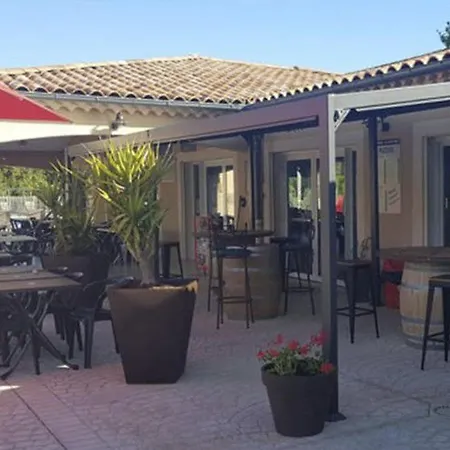 Camping Mobil 6 Pers Avec Terrasse - Api-1-52-222 *